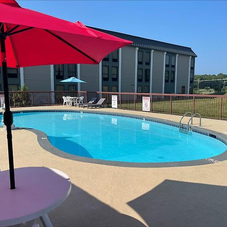 Quality Inn & Suites Lexington Exteriér fotografie