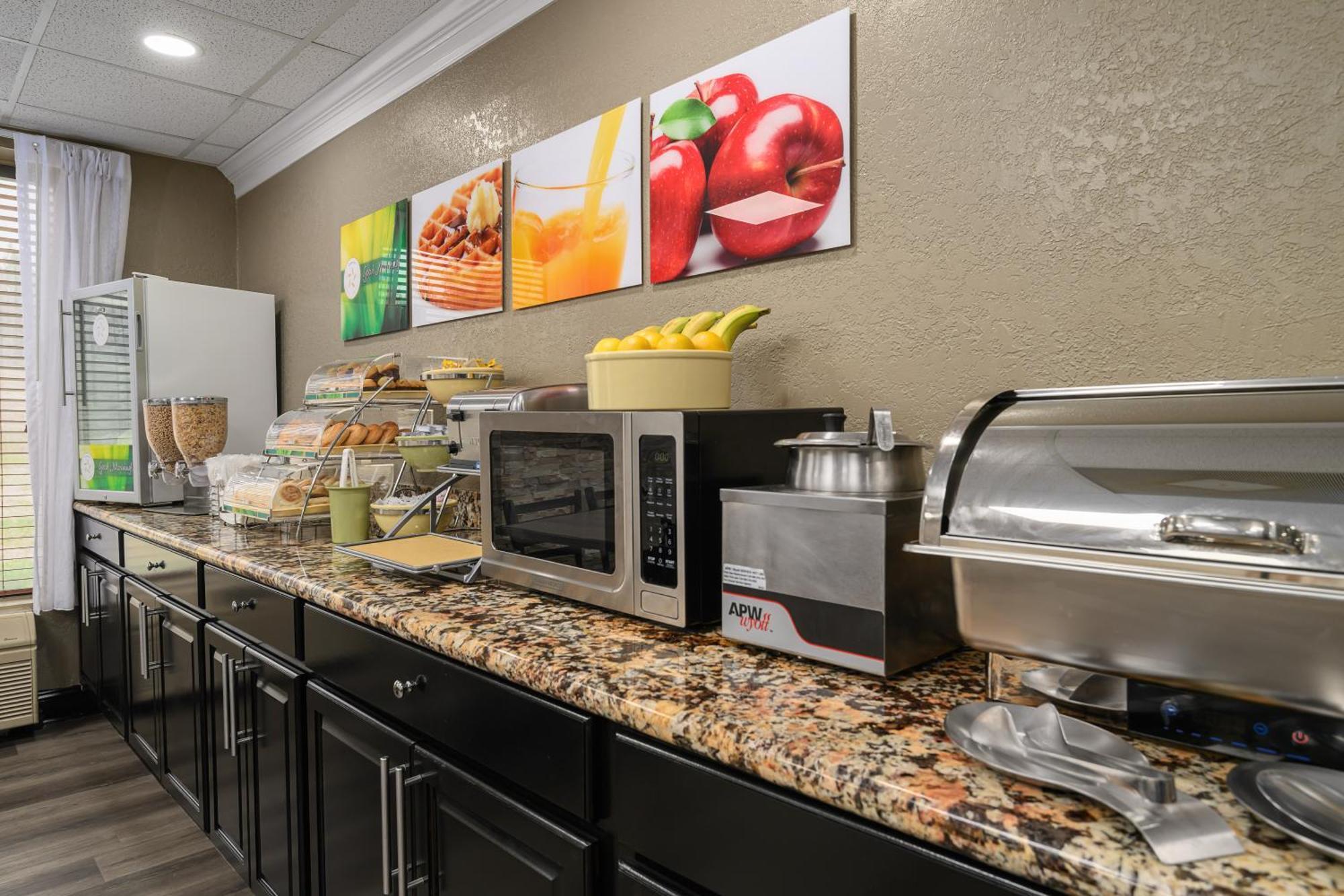 Quality Inn & Suites Lexington Exteriér fotografie